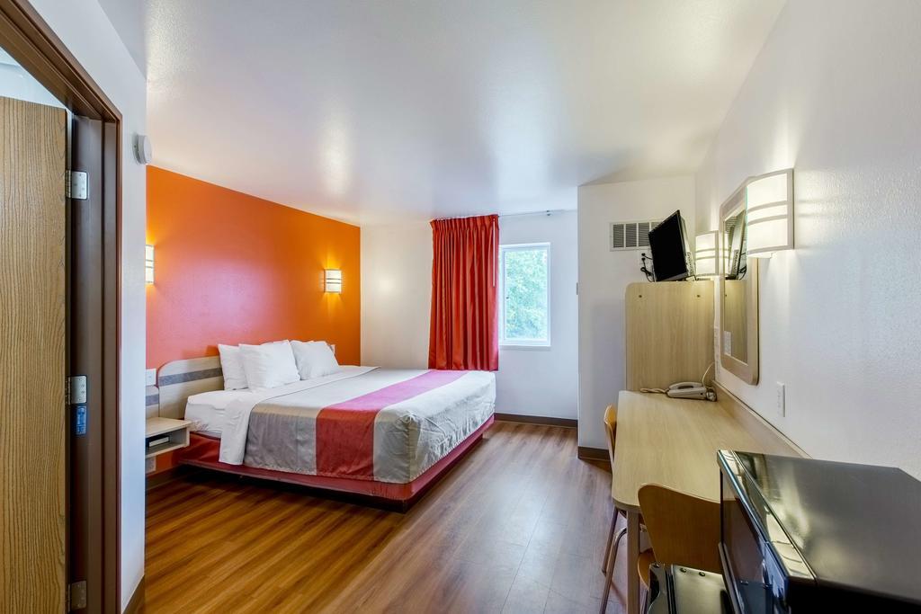 Motel 6-Baraboo, Wi - Lake Delton-Wisconsin Dells エクステリア 写真