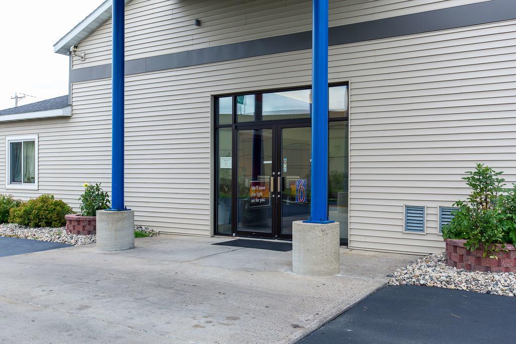 Motel 6-Baraboo, Wi - Lake Delton-Wisconsin Dells エクステリア 写真