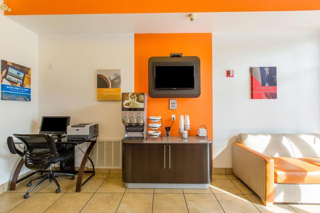 Motel 6-Baraboo, Wi - Lake Delton-Wisconsin Dells エクステリア 写真