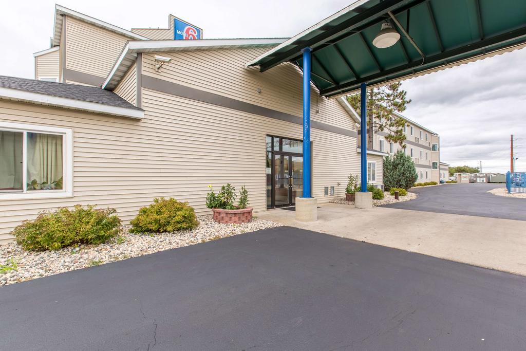 Motel 6-Baraboo, Wi - Lake Delton-Wisconsin Dells エクステリア 写真